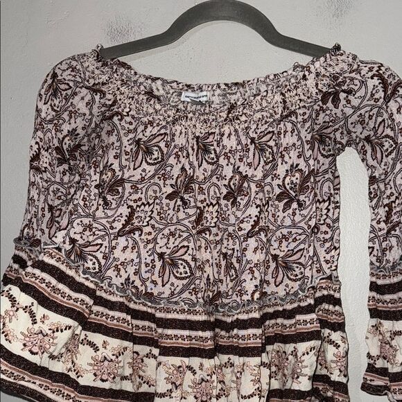 American Eagle Outfitters Brown and White Smocked Cropped Blouse - Picture 6 of 8